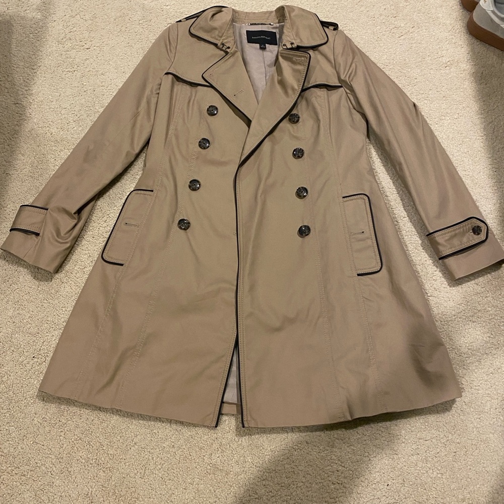 BANANA REPUBLIC WOMENS TRENCH COAT
